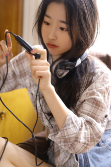 火烈女囚